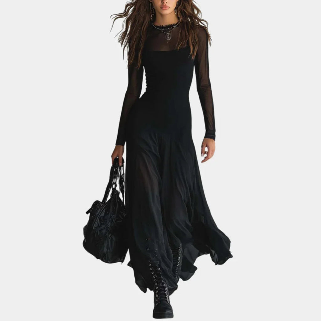 Lunaria | Langes Kleid aus schwarzem Tüll mit ätherischem Charme