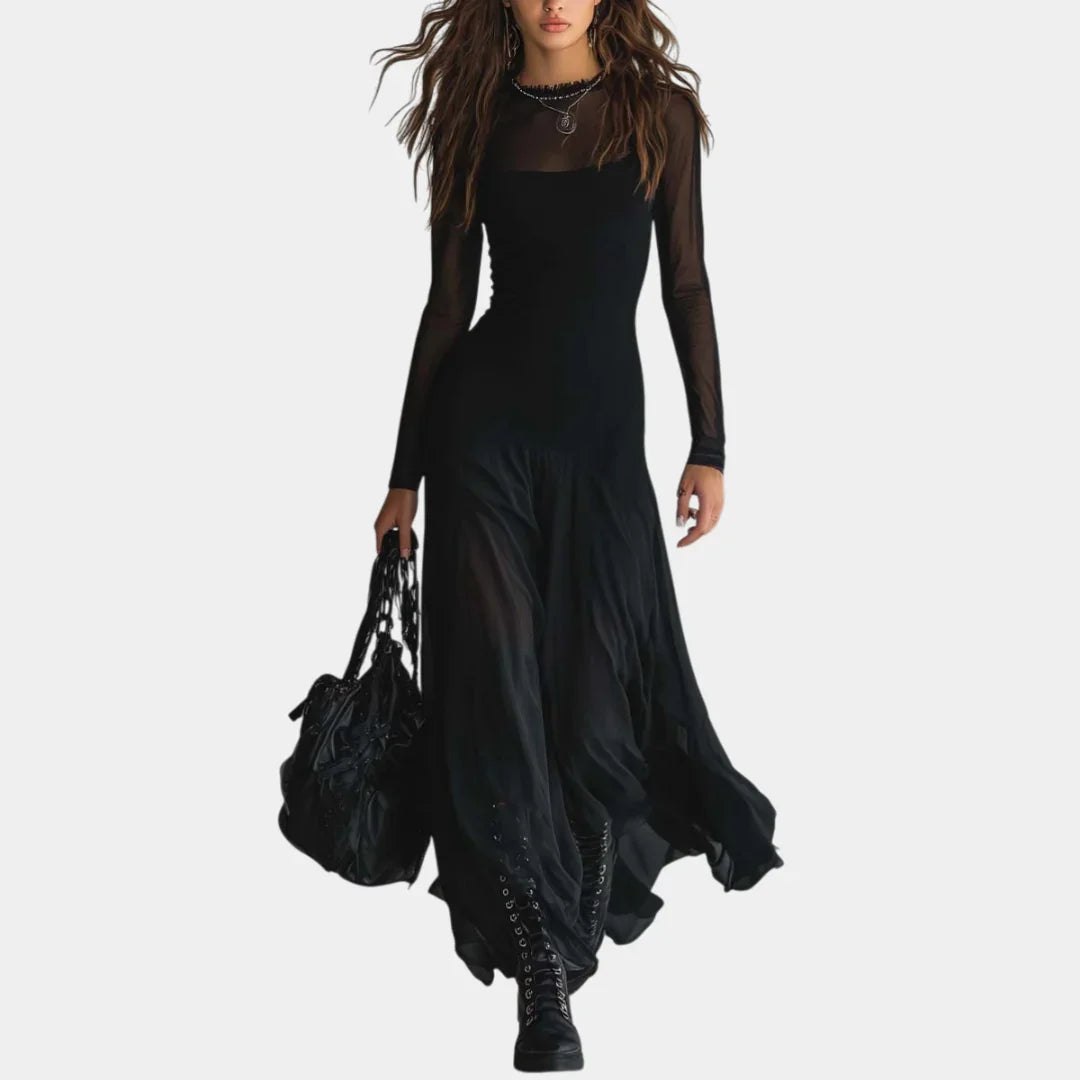 Lunaria | Langes Kleid aus schwarzem Tüll mit ätherischem Charme