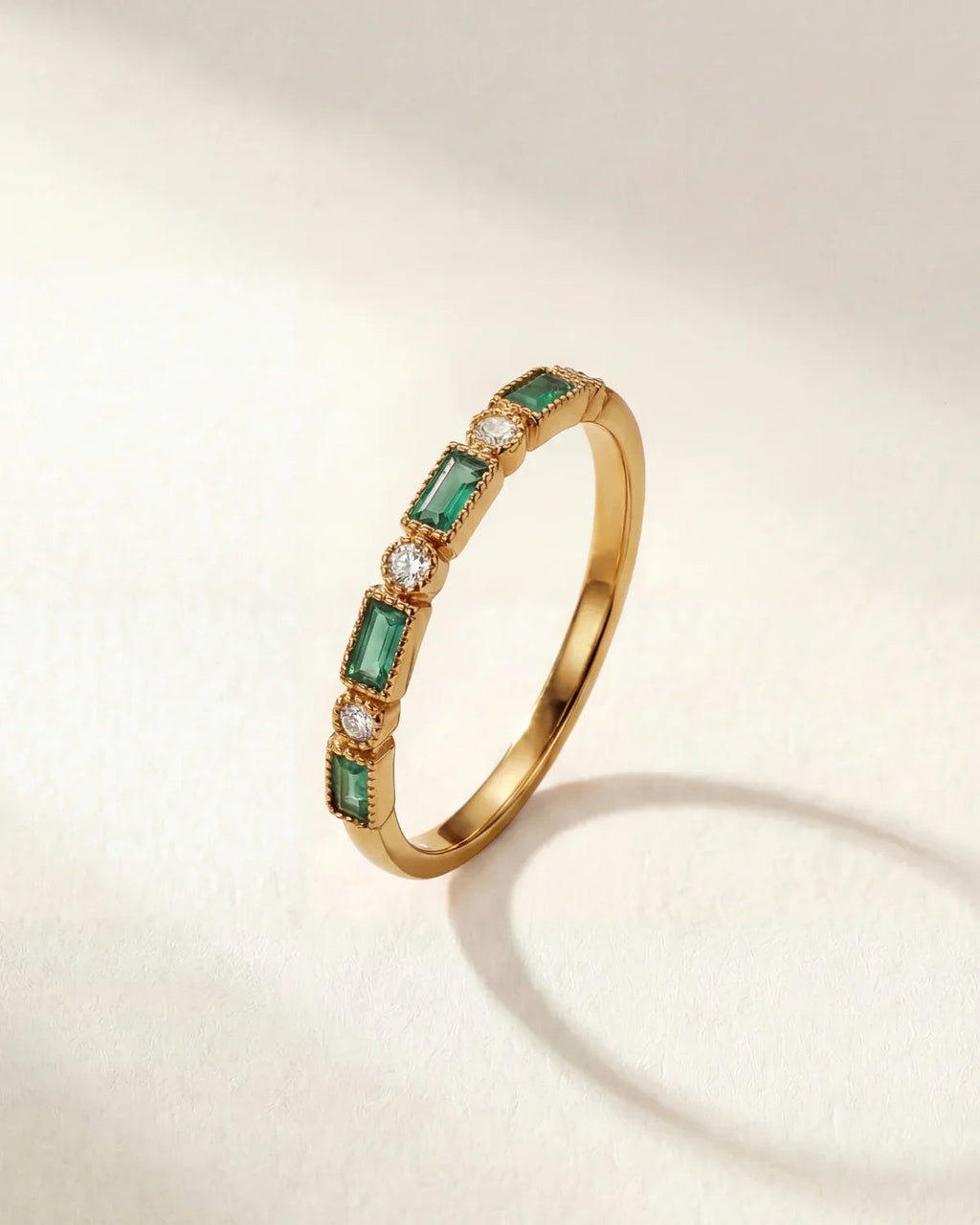 Pascale | Ring mit grünen Steinen