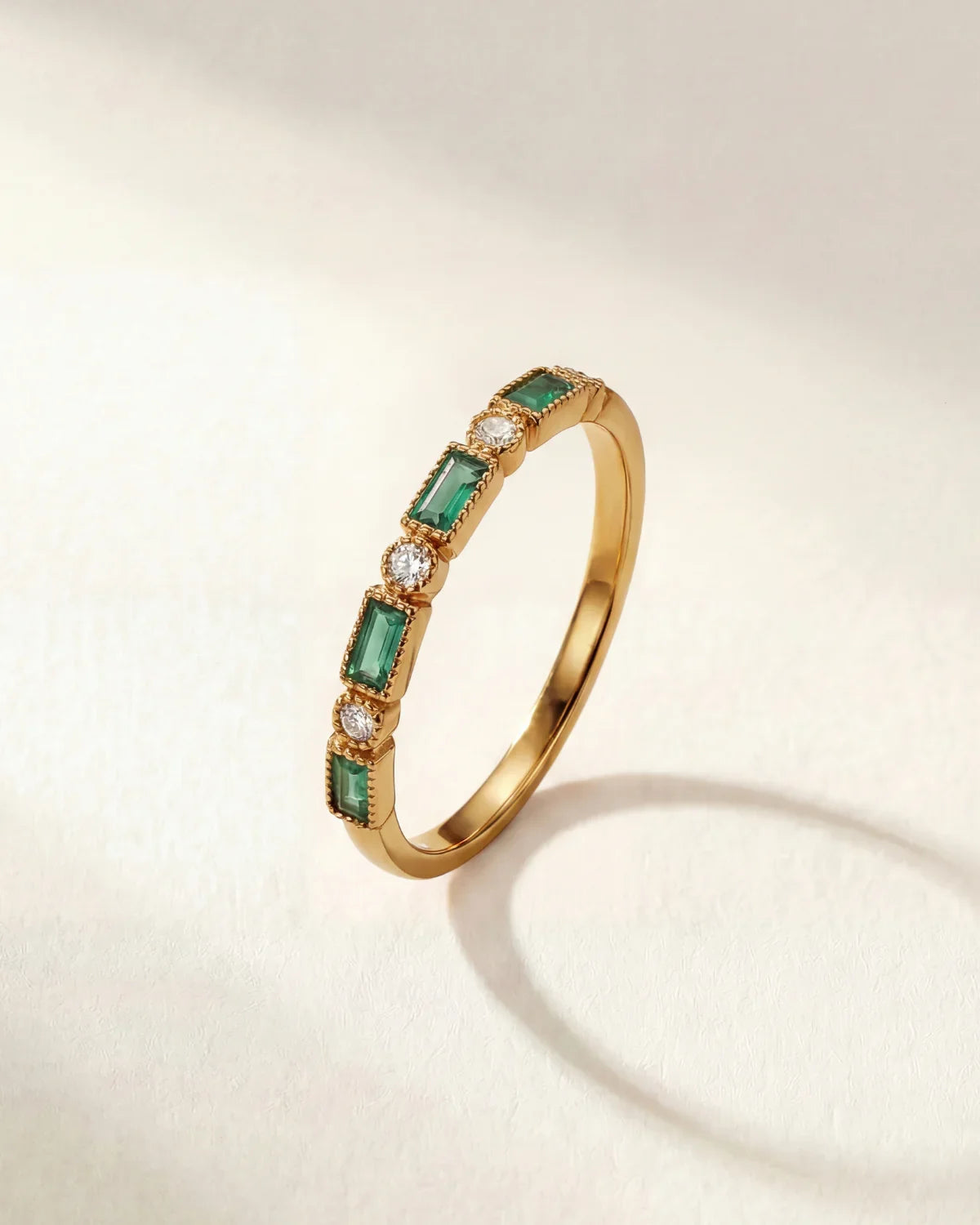 Pascale | Ring mit grünen Steinen