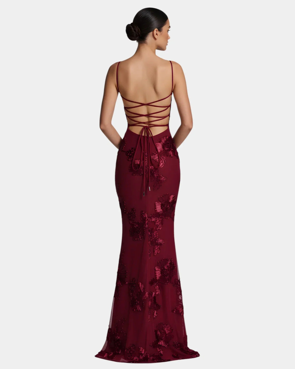 Inès | Exuberante Eleganz