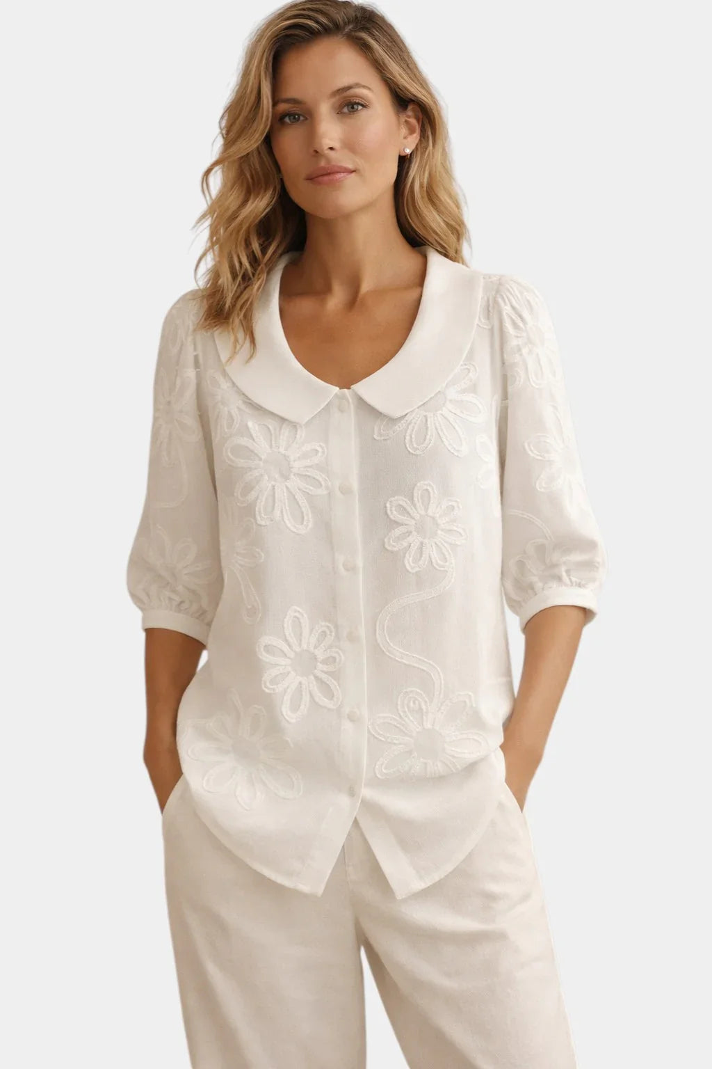 Elya | Bestickte Bluse