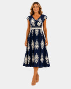 Guibourge | Kleid inspiriert vom barocken Stil