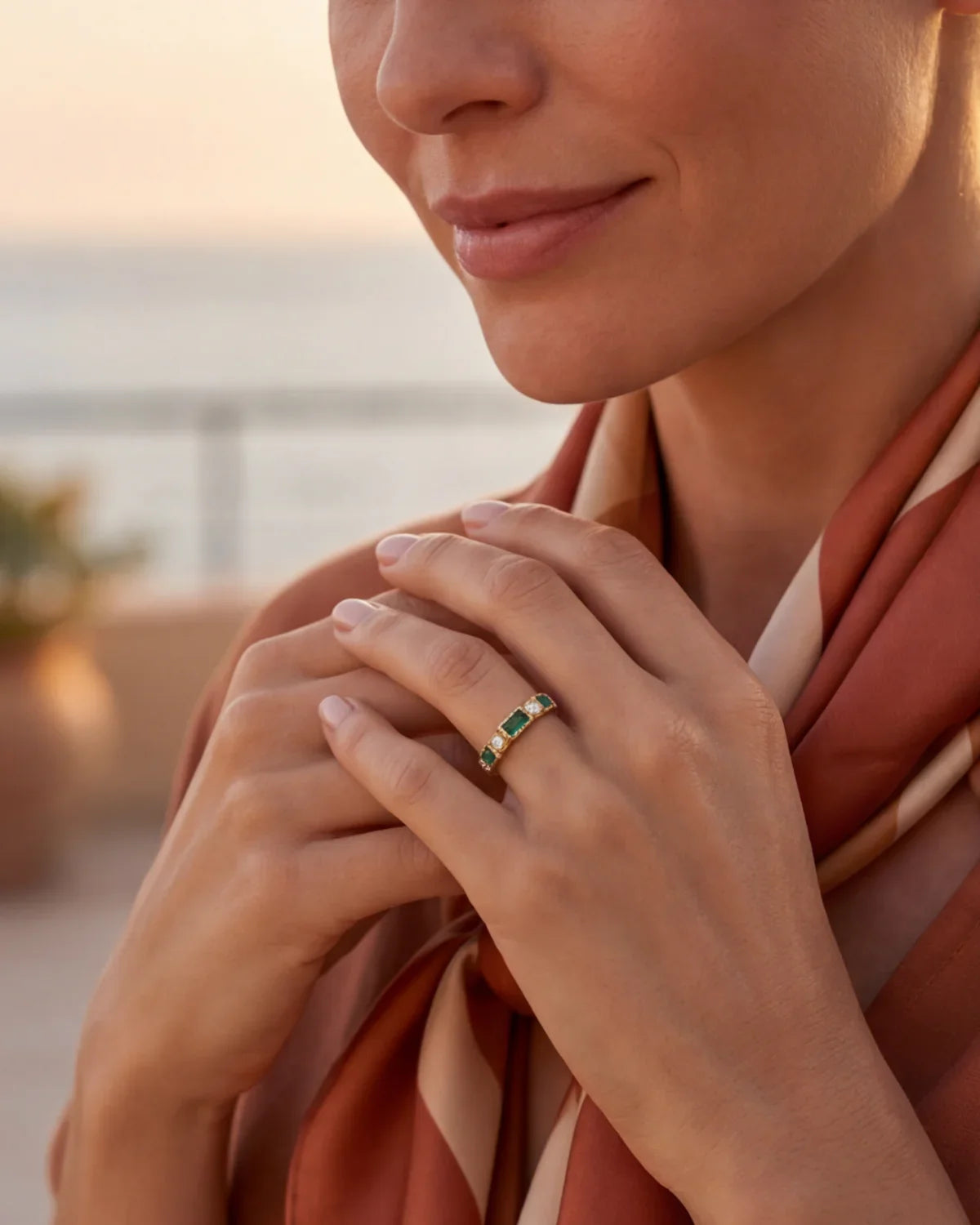 Pascale | Ring mit grünen Steinen