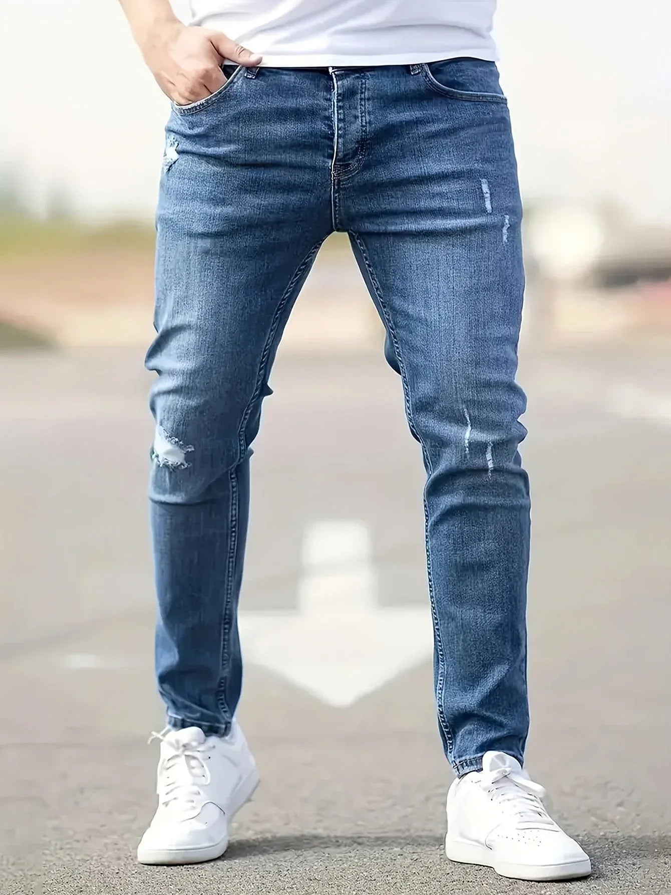 Alex | Slim Fit Trendige Zerrissene Jeans