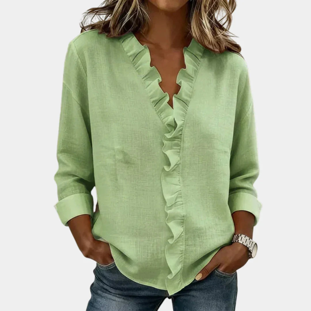Flavie | Bluse mit V-Ausschnitt und zarten Rüschen