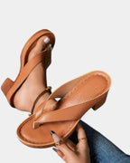 Aliénor | Bequeme Sandalen mit breitem Absatz