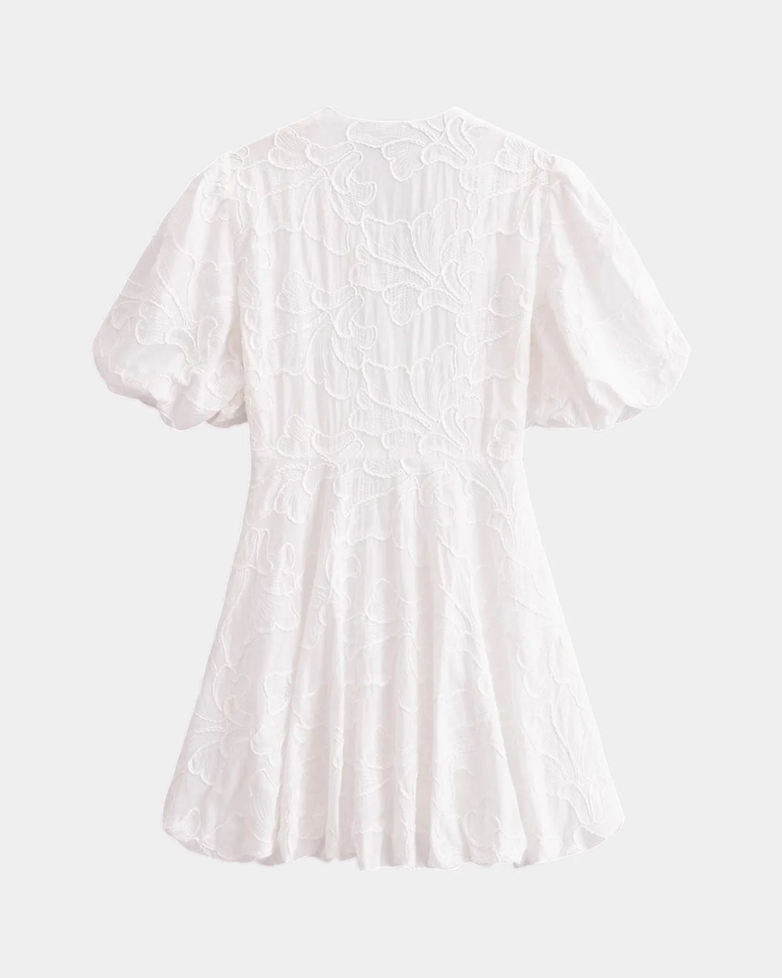 Anastasie | Mini-Kleid mit Volantärmeln und Stickereien