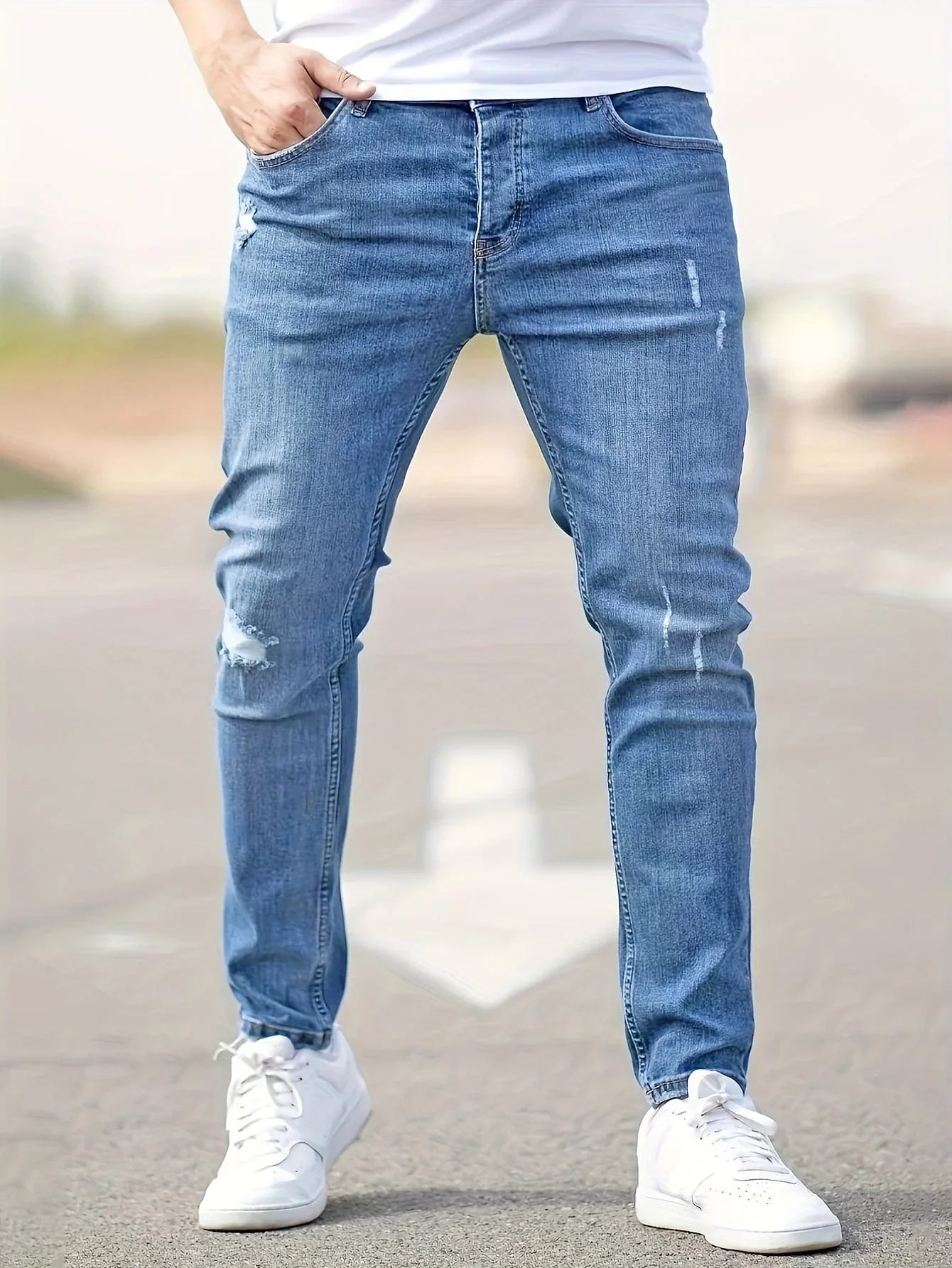 Alex | Slim Fit Trendige Zerrissene Jeans