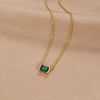 Fleur | Collier aus Grüner Smaragd mit Goldbeschichtung